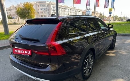 Volvo V90 Cross Country I рестайлинг, 2019 год, 3 000 000 рублей, 7 фотография