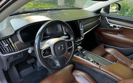 Volvo V90 Cross Country I рестайлинг, 2019 год, 3 000 000 рублей, 17 фотография