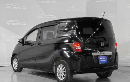 Honda Freed I, 2013 год, 1 200 000 рублей, 3 фотография