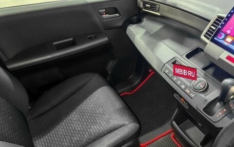 Honda Freed I, 2013 год, 1 200 000 рублей, 10 фотография