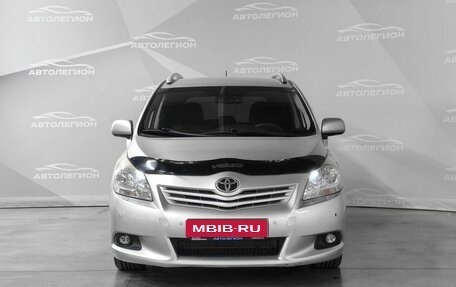 Toyota Verso I, 2010 год, 900 000 рублей, 8 фотография