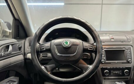 Skoda Octavia, 2011 год, 735 000 рублей, 9 фотография