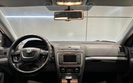 Skoda Octavia, 2011 год, 735 000 рублей, 10 фотография
