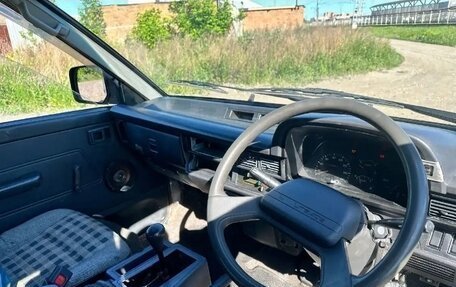 Toyota Lite Ace III, 1990 год, 150 000 рублей, 2 фотография