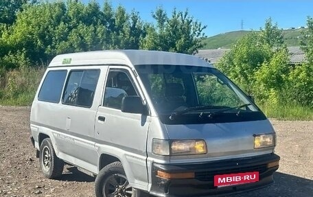 Toyota Lite Ace III, 1990 год, 150 000 рублей, 7 фотография