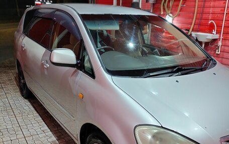 Toyota Ipsum II, 2003 год, 950 000 рублей, 6 фотография