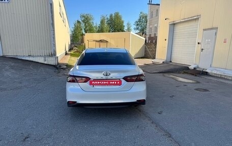 Toyota Camry, 2019 год, 2 150 000 рублей, 4 фотография