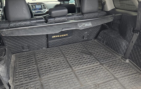 Toyota Highlander III, 2014 год, 3 250 000 рублей, 19 фотография