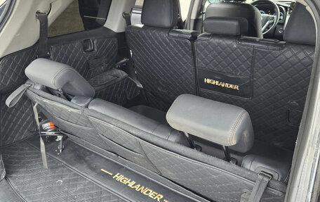 Toyota Highlander III, 2014 год, 3 250 000 рублей, 23 фотография