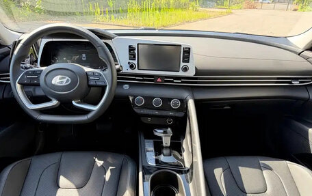 Hyundai Elantra, 2026 год, 1 756 000 рублей, 13 фотография