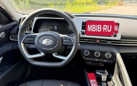 Hyundai Elantra, 2026 год, 1 756 000 рублей, 11 фотография