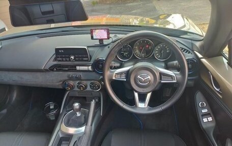 Mazda Roadster IV (ND), 2023 год, 1 600 000 рублей, 11 фотография