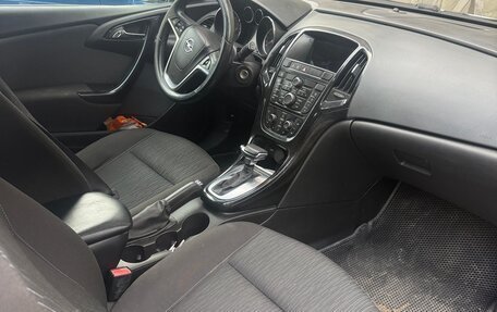 Opel Astra J, 2013 год, 670 000 рублей, 5 фотография
