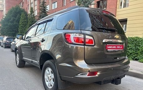 Chevrolet TrailBlazer II, 2014 год, 1 290 000 рублей, 4 фотография