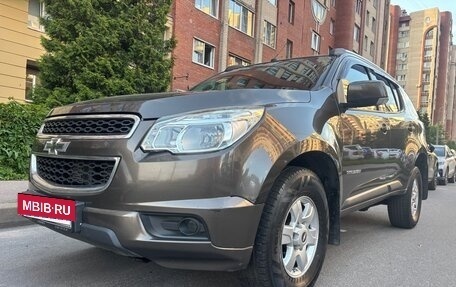 Chevrolet TrailBlazer II, 2014 год, 1 290 000 рублей, 3 фотография