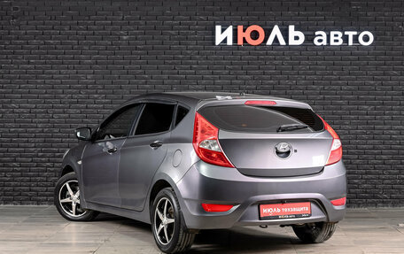 Hyundai Solaris II рестайлинг, 2011 год, 650 000 рублей, 7 фотография