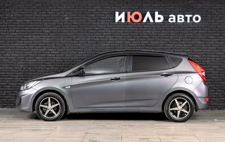 Hyundai Solaris II рестайлинг, 2011 год, 650 000 рублей, 8 фотография
