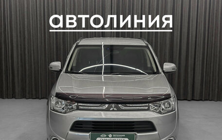 Mitsubishi Outlander III рестайлинг 3, 2013 год, 1 450 000 рублей, 4 фотография