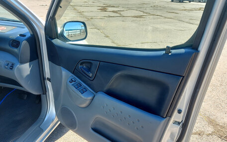 Toyota FunCargo, 2002 год, 377 000 рублей, 10 фотография