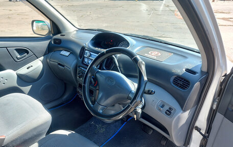 Toyota FunCargo, 2002 год, 377 000 рублей, 11 фотография