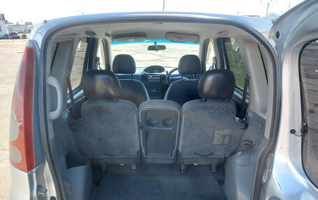 Toyota FunCargo, 2002 год, 377 000 рублей, 14 фотография