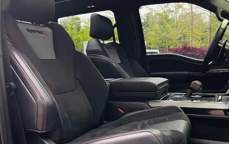 Ford F-150, 2024 год, 25 000 000 рублей, 9 фотография