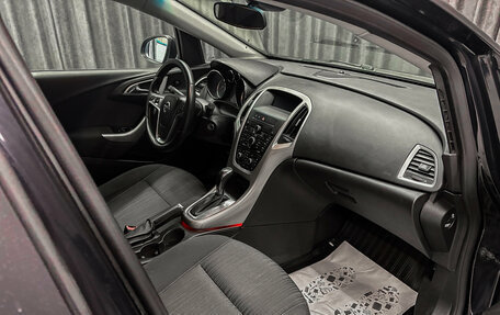 Opel Astra J, 2011 год, 650 000 рублей, 11 фотография