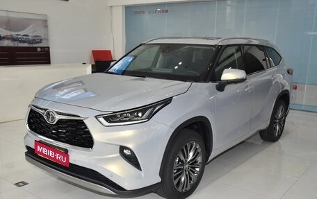 Toyota Highlander, 2026 год, 4 450 000 рублей, 1 фотография
