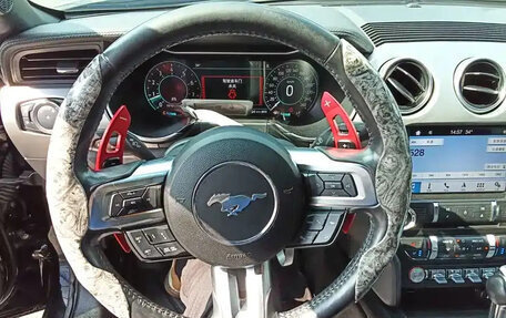 Ford Mustang VI рестайлинг, 2019 год, 6 300 000 рублей, 10 фотография