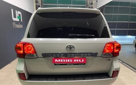 Toyota Land Cruiser 200, 2014 год, 3 800 000 рублей, 5 фотография