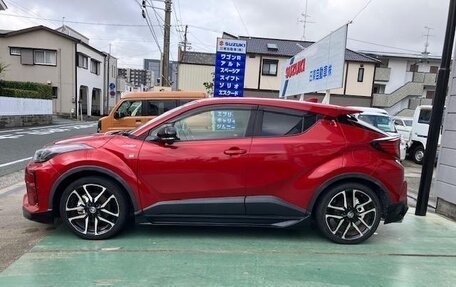 Toyota C-HR I рестайлинг, 2021 год, 2 000 000 рублей, 4 фотография