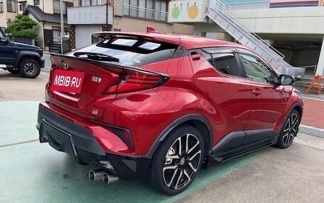 Toyota C-HR I рестайлинг, 2021 год, 2 000 000 рублей, 7 фотография