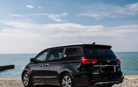 KIA Carnival, 2020 год, 3 000 000 рублей, 2 фотография