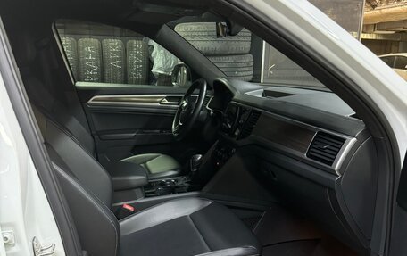 Volkswagen Teramont I, 2018 год, 3 700 000 рублей, 9 фотография