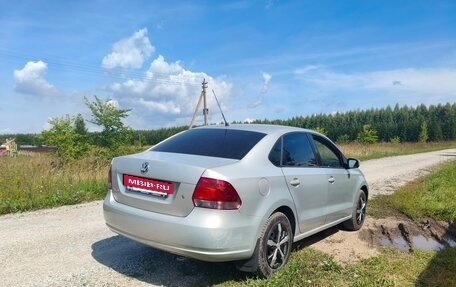 Volkswagen Polo VI (EU Market), 2011 год, 649 000 рублей, 2 фотография
