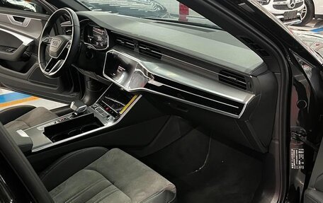 Audi A6, 2025 год, 6 000 000 рублей, 10 фотография