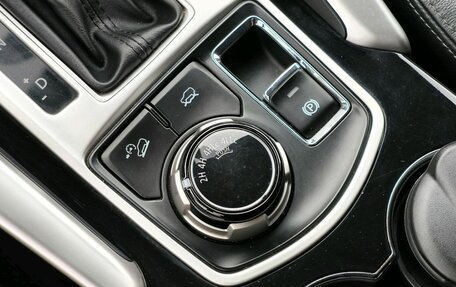 Mitsubishi Pajero Sport III рестайлинг, 2017 год, 2 850 000 рублей, 11 фотография