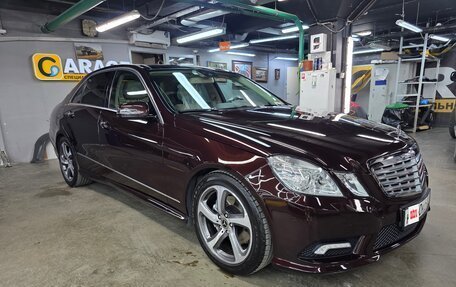 Mercedes-Benz E-Класс, 2010 год, 1 800 000 рублей, 2 фотография