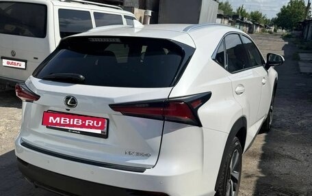 Lexus NX I, 2021 год, 4 100 000 рублей, 3 фотография