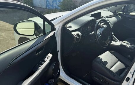 Lexus NX I, 2021 год, 4 100 000 рублей, 6 фотография