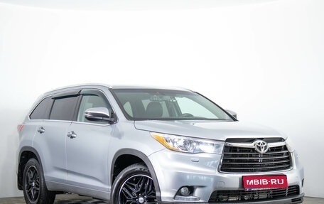 Toyota Highlander III, 2014 год, 3 149 000 рублей, 1 фотография