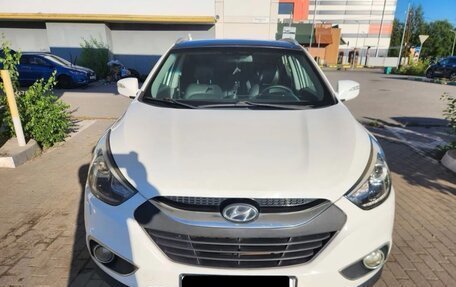 Hyundai ix35 I рестайлинг, 2013 год, 770 000 рублей, 4 фотография