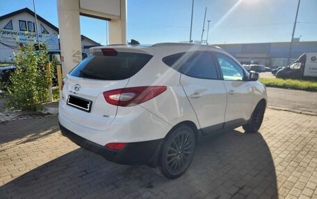 Hyundai ix35 I рестайлинг, 2013 год, 770 000 рублей, 3 фотография