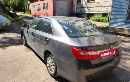 Toyota Camry, 2012 год, 950 000 рублей, 5 фотография