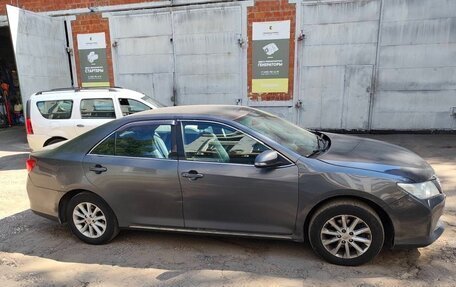 Toyota Camry, 2012 год, 950 000 рублей, 7 фотография