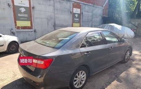 Toyota Camry, 2012 год, 950 000 рублей, 3 фотография
