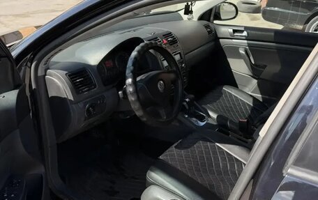 Volkswagen Jetta VI, 2009 год, 630 000 рублей, 11 фотография