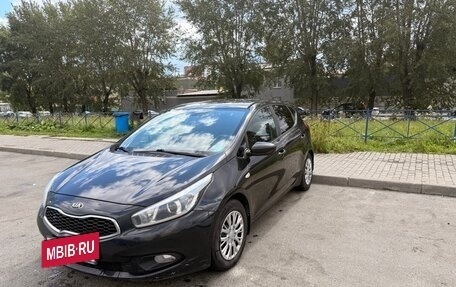KIA cee'd III, 2013 год, 950 000 рублей, 2 фотография