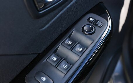 Renault Kaptur I рестайлинг, 2019 год, 1 609 000 рублей, 13 фотография