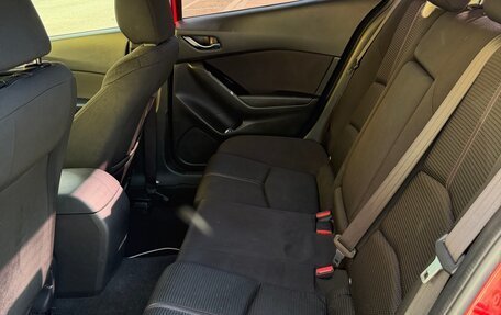 Mazda 3, 2017 год, 1 280 000 рублей, 23 фотография